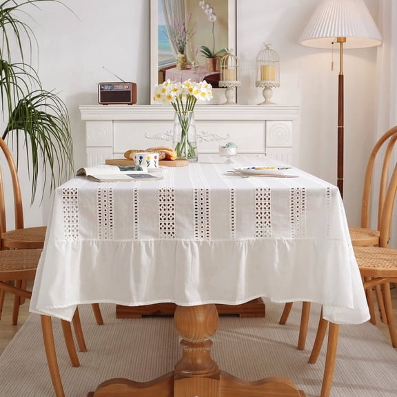 Zhuge White Cotton Ruffled Lace Embroidered Tablecloth, 39.4x59.1" Rustic Washable Rectangular Table Cover for Indoor Outdoor Parties, Style A