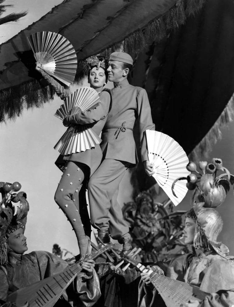 Ziegfeld Follies Canvas Art - (16 x 20)