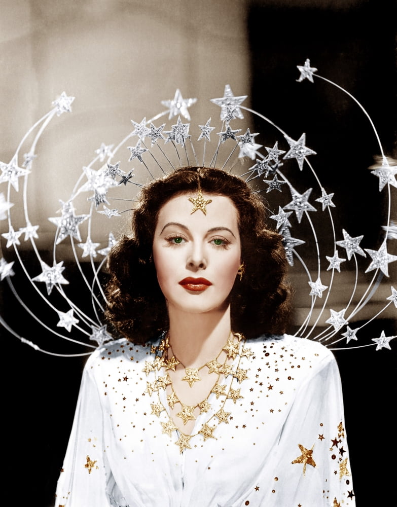 Ziegfeld Girl Canvas Art - (16 x 20)