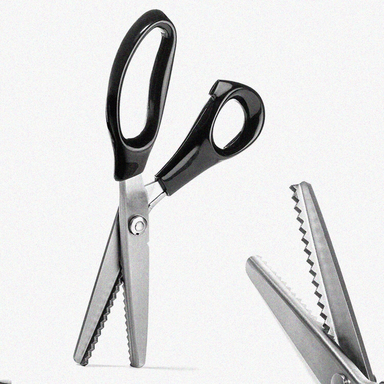 ZigZag Comfort Shears: Stainless Steel Dressmaking Scissors