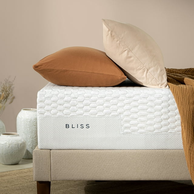 Zinus 12" Bliss Memory Foam Mattress, Made of US Foam and Global