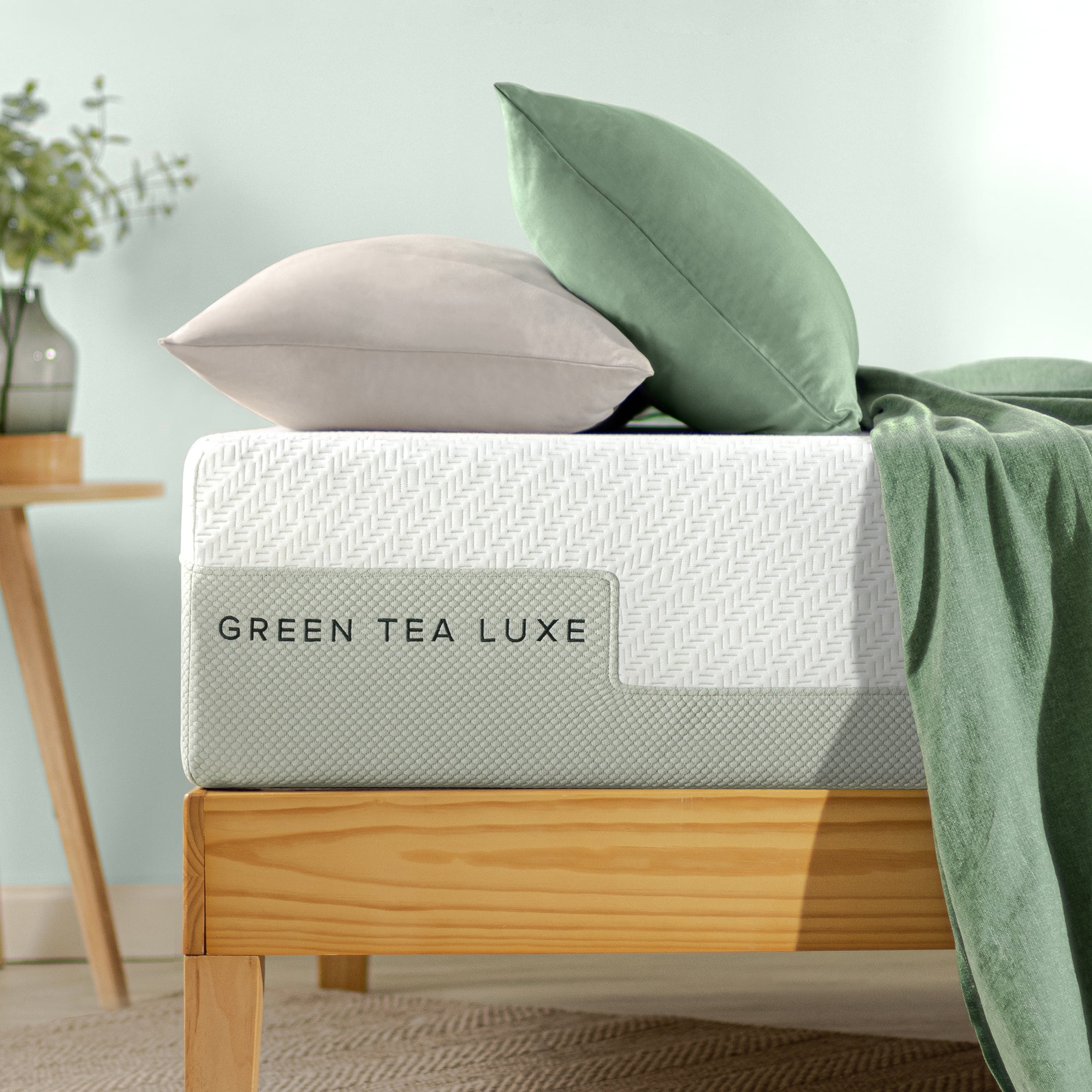 Zinus 14" Green Tea Luxe Memory Foam Mattress, Full