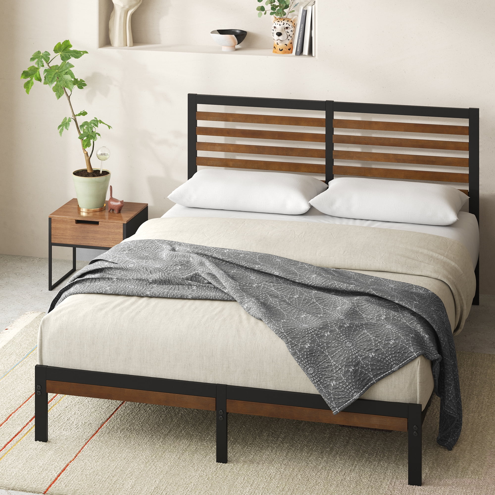 Zinus 35" Kai Bamboo and Metal Platform Bed Frame, King