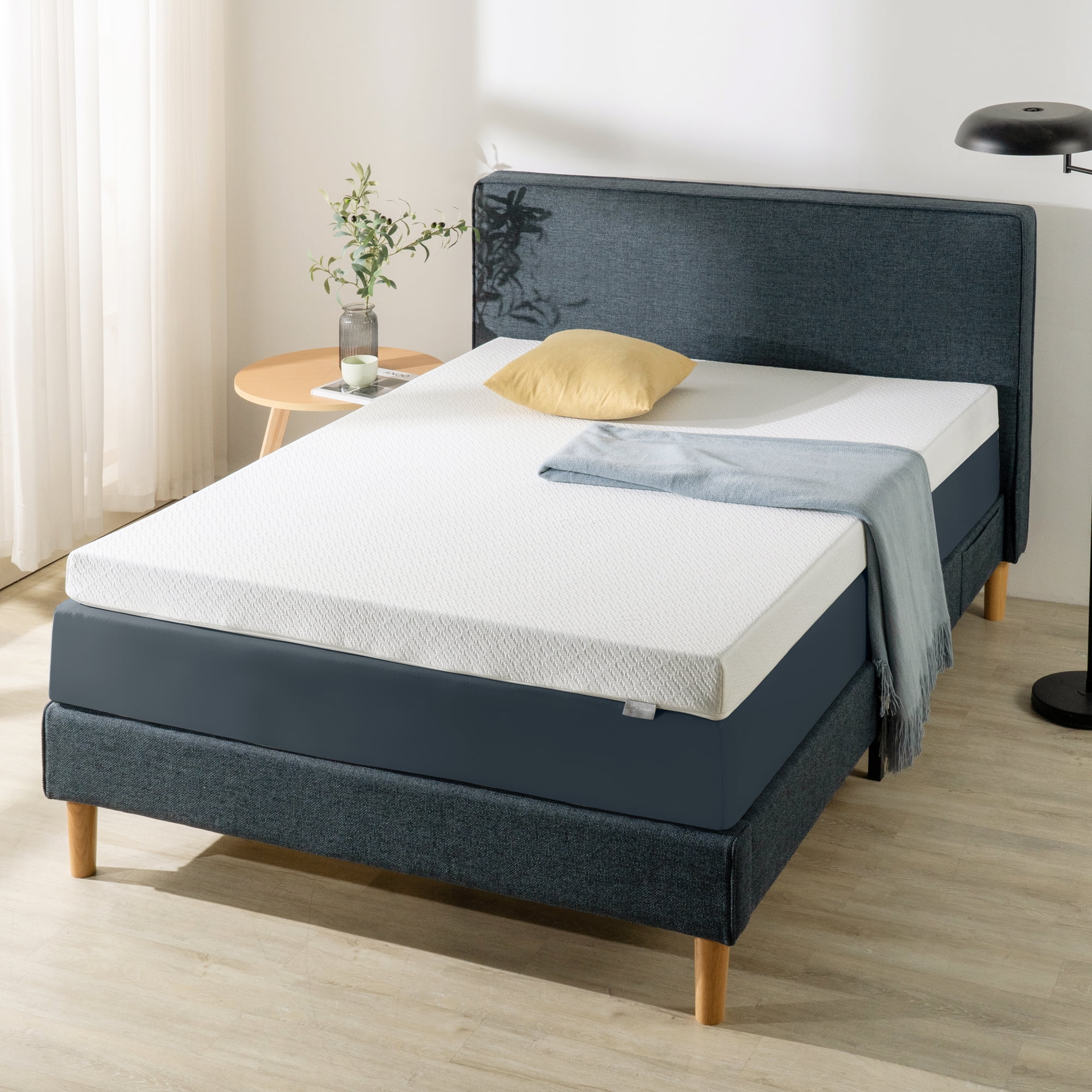Zinus California King 4" Memory Foam 7-Zone Cooling Gel Mattress Topper