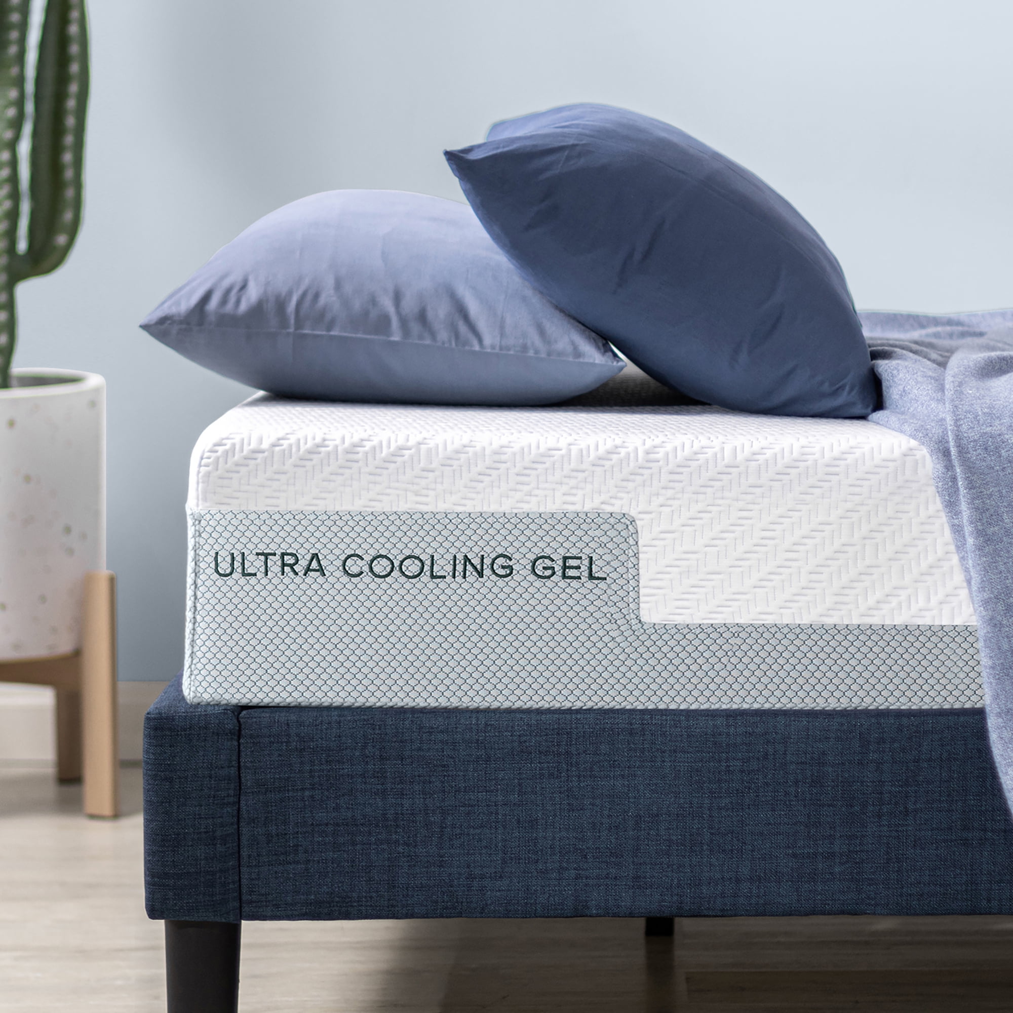 Zinus 8" Ultra Cooling Gel Memory Foam Mattress, Made of US Foam and Global Materials, King