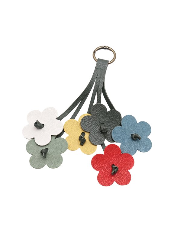 Zipper Pull Accent Flower Keychain Featuring Faux Leather Texture, Vintage-Look Clip Closure, Decorative Ornament for Handbag Straps, Wallet Organizing