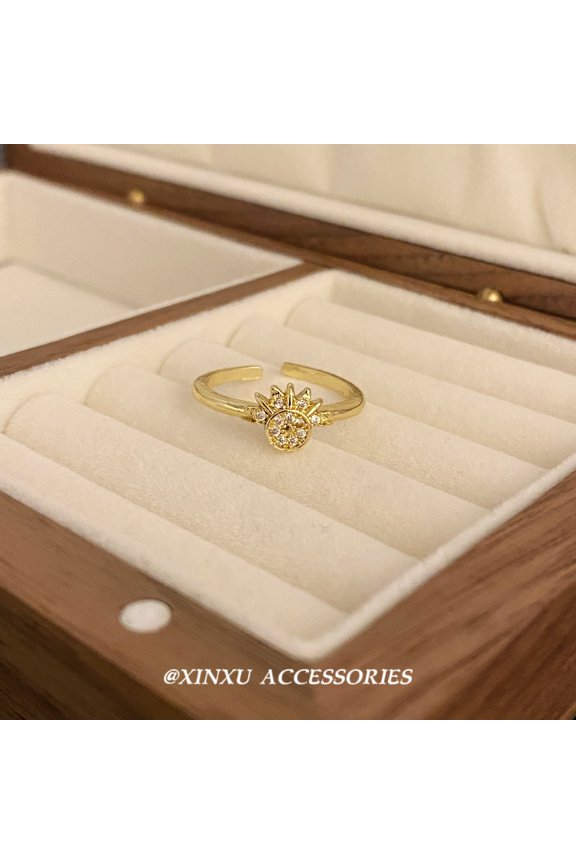 Womens Ring Micro Inlay Geometric Ring Round Golden Sun Ring Alloy Fashion Ring Special Interest Ring High End Ring for