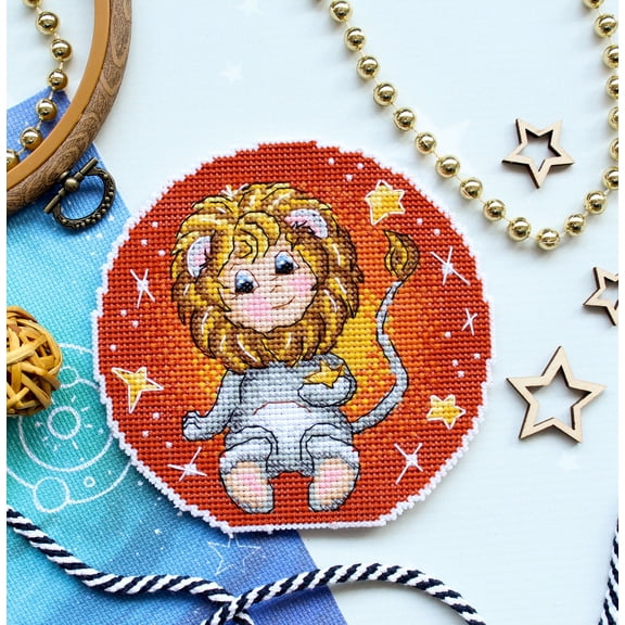 Plastic Canvas Zodiac Sign Leo - Counted Cross-Stitch Double-Sided kit on The Plastic Canvas. MP Studia SR-705