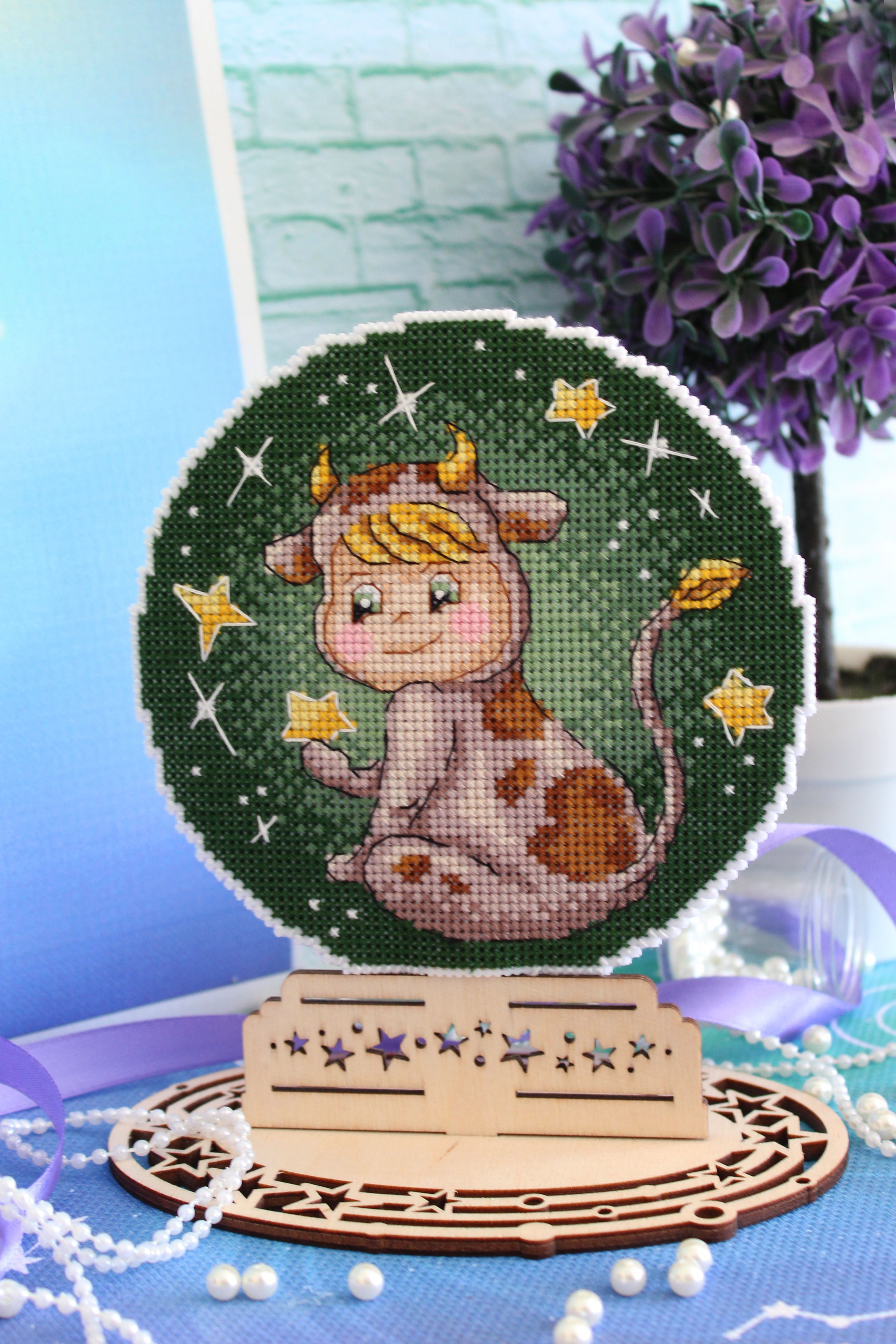 Zodiac Signs Taurus SR-699 Cross Stitch Kit Needlework By MP Studia Green Plastic Easy Embroidery