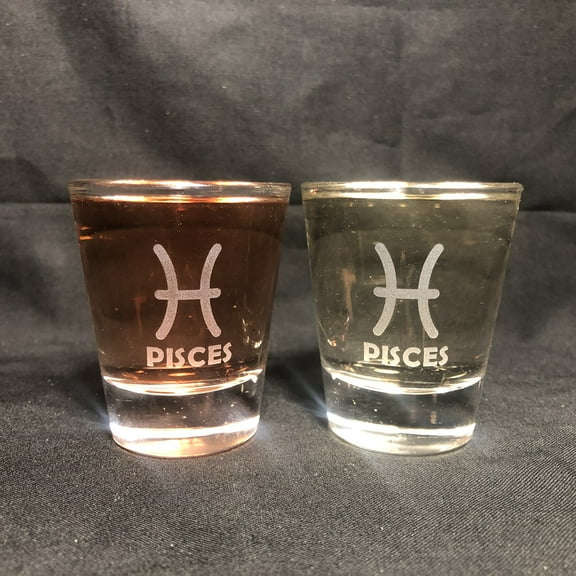 Zodiac sign 1.5 oz shot glass set of 2 Pisces
