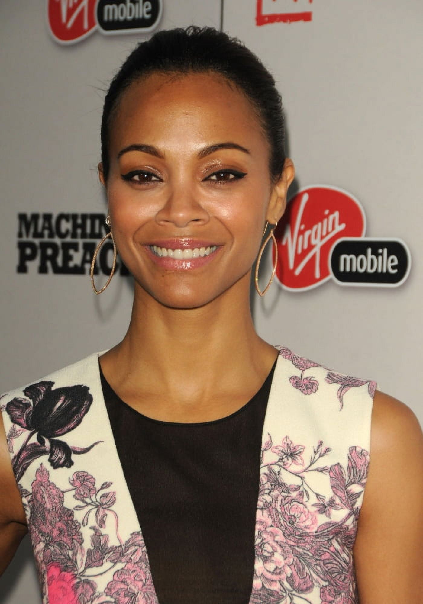 Zoe Saldana At Arrivals For Machine Gun Preacher Benefit Screening Canvas Art - (16 x 20)