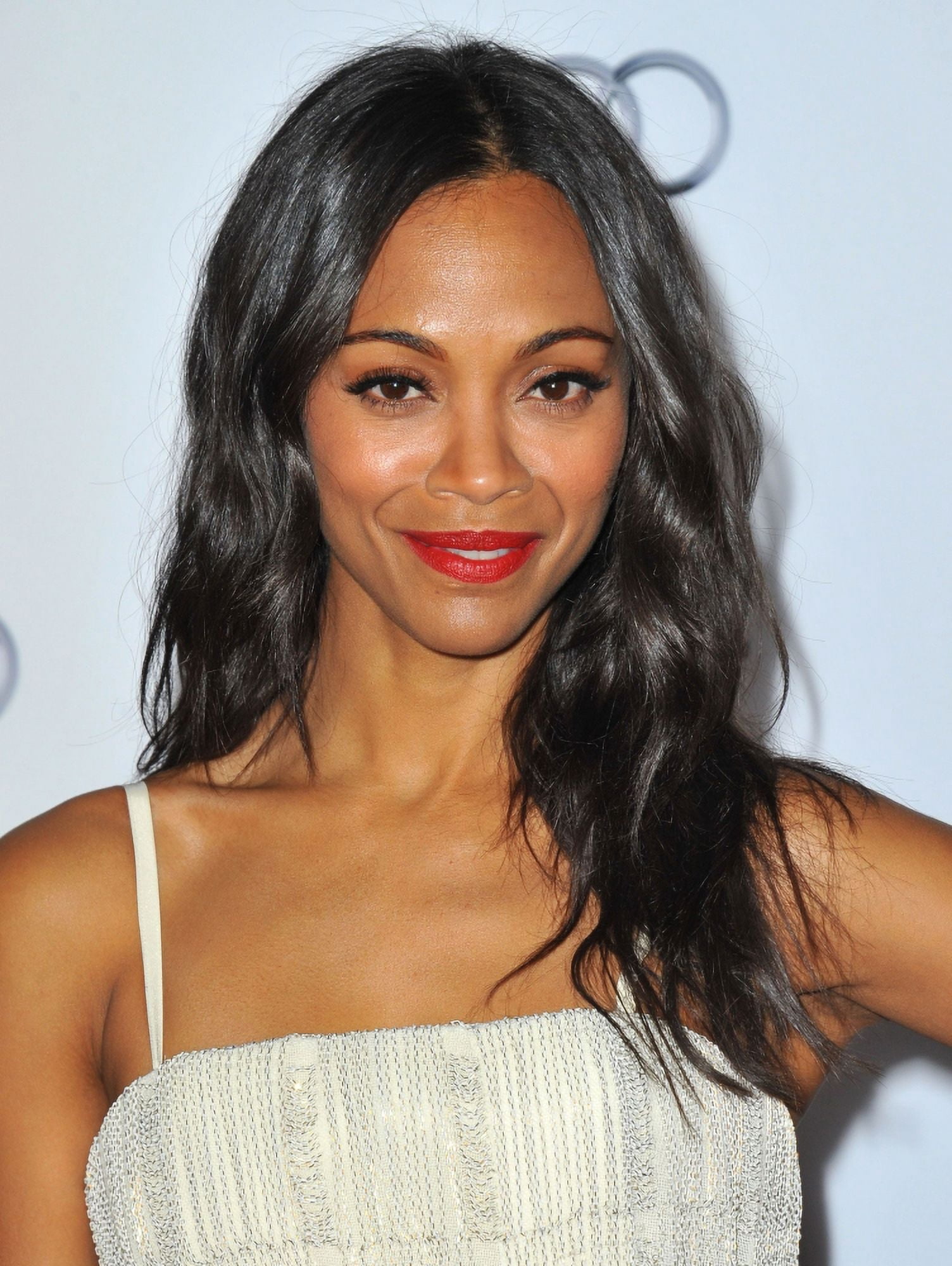 Zoe Saldana At Arrivals For Out Of The Furnace World Premiere At Afi Fest 2013 Presented By Audi Canvas Art -  (16 x 20)