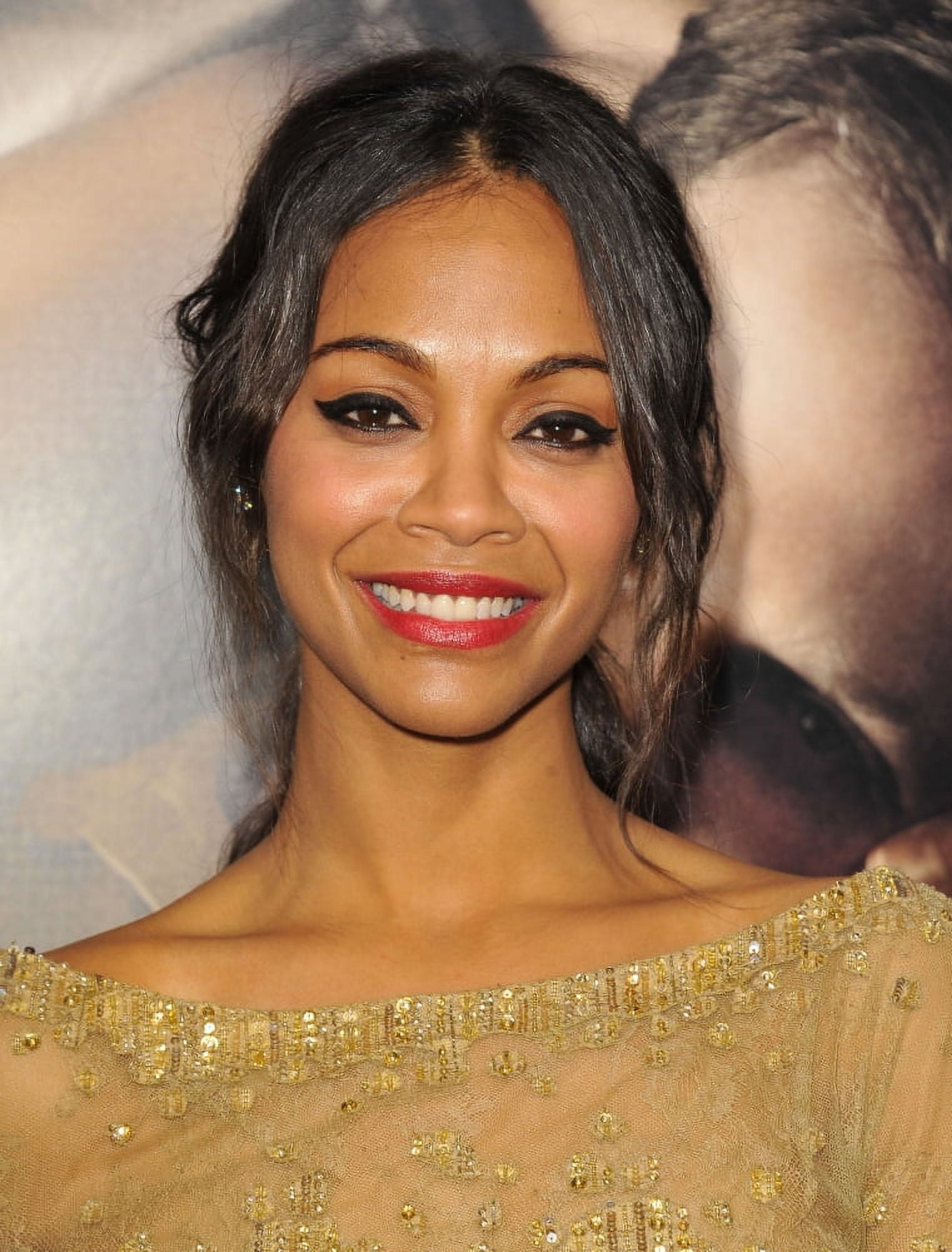 Zoe Saldana At Arrivals For The Words Premiere Canvas Art - (16 x 20)