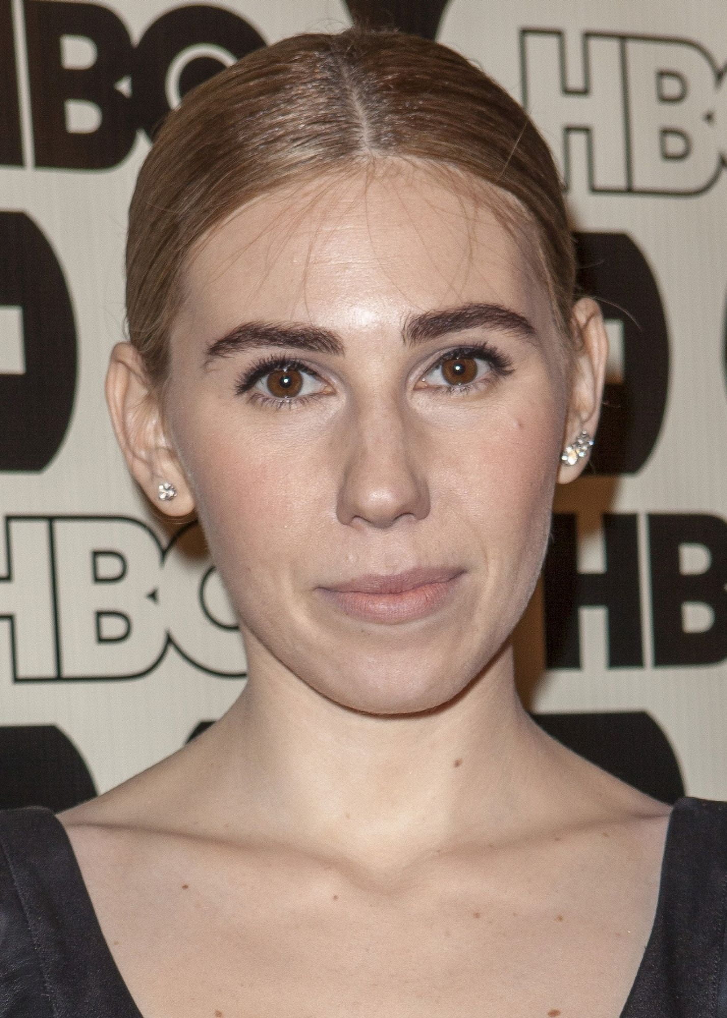 Zosia Mamet At Arrivals For HboS Golden Globes After-Party Canvas Art - (16 x 20)