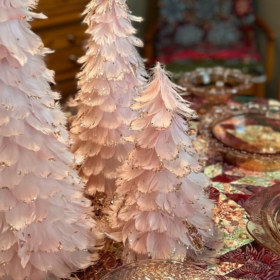 Zucker Feathers â Feathered Christmas Tree with Glittered Tips â Holiday Decoration â Festive Farmhouse Décor â Tabletop, Mantle Accessory or Window Display - Small, Pink