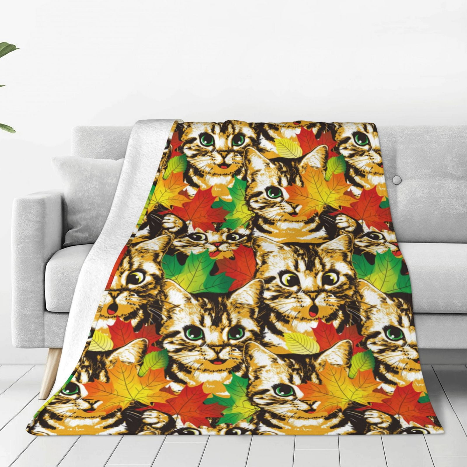 Zufioo Kittens With Maple Leaves Fleece Blanket Queen Size,Plush Bed