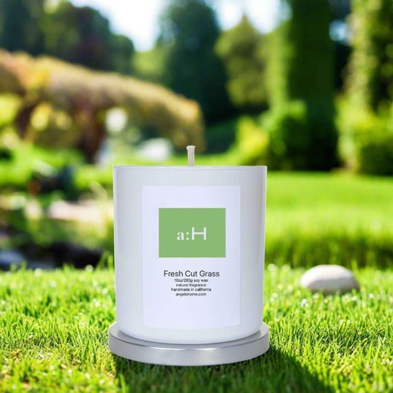 a:H Scented Candle - Fresh Cut Grass