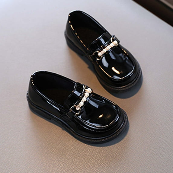 absuyy Girls' Pearl Accent Slip On Loafers, Patent Shiny Casual Dress School Shoes, Round Toe Rubber Sole for Kids Kids, Black,Size 5.5 T