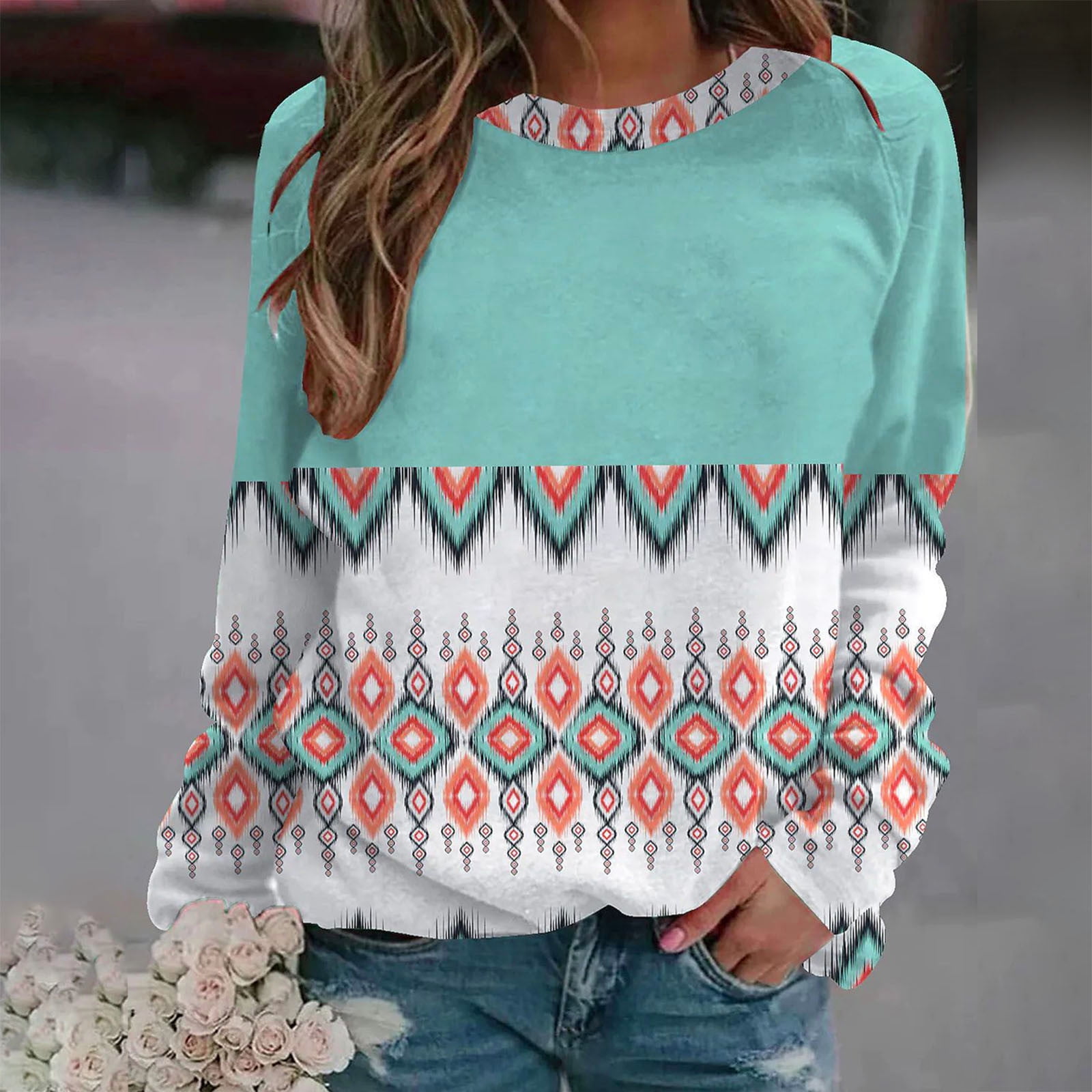 amidoa Women Fashion Aztec Print 2022 Y2k Shirts Crew Neck Long Sleeve Cute  Pullover Ethnic Aesthetic Loose Fit Fall Clothes - Walmart.com