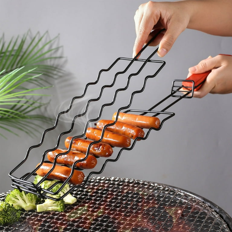 Small Stainless Steel Fish Grill Basket, Wooden Handle BBQ Smoking Charcoal Grilling Roast Basket Small Stainless Steel Fish Grill Basket, Wooden Handle BBQ Smoking Charcoal Grilling Roast Basket