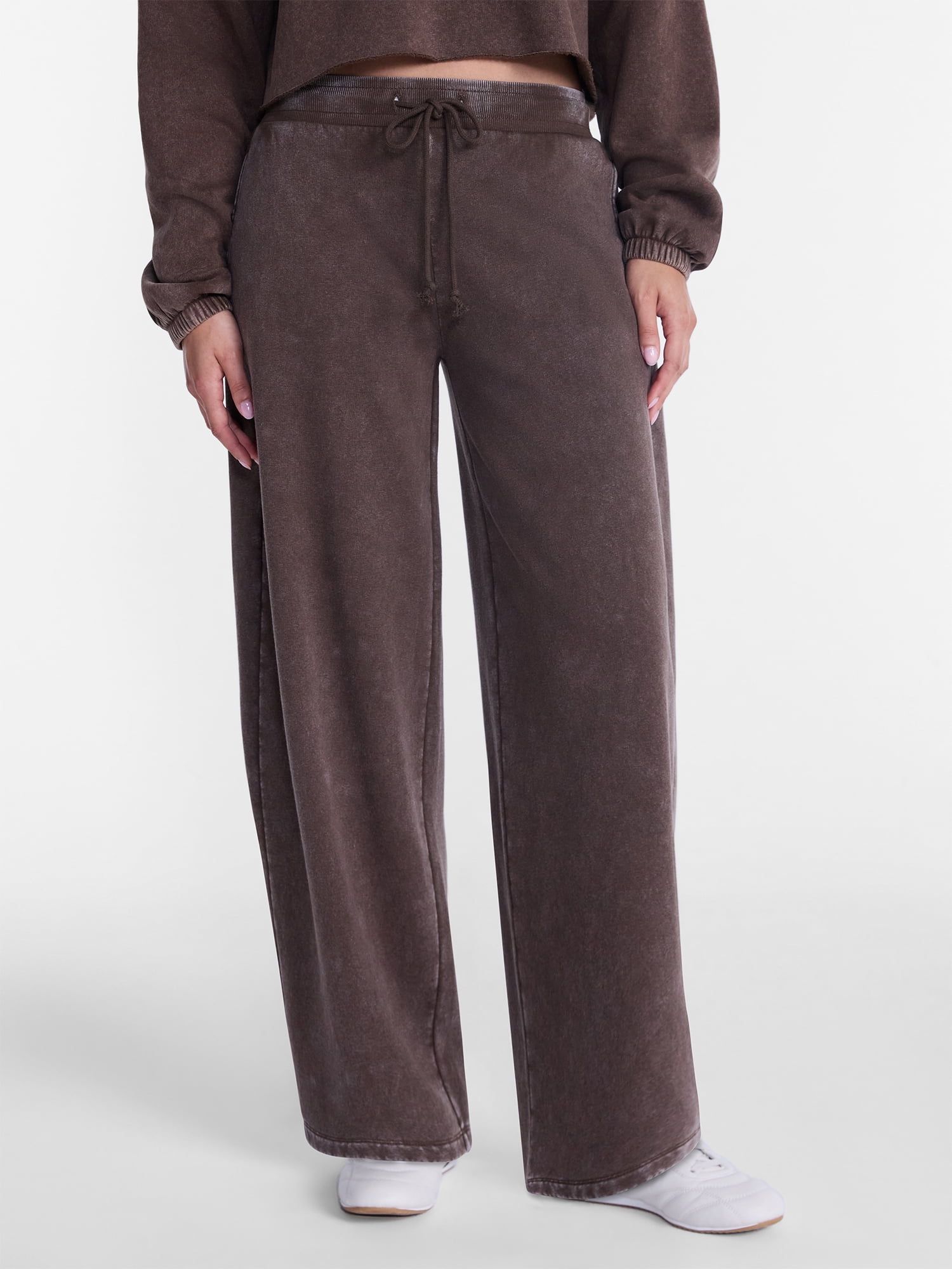 No Boundaries Mineral Wash Fleece Barrel Leg Pants, 29'' Inseam, Women's XXS-XXL