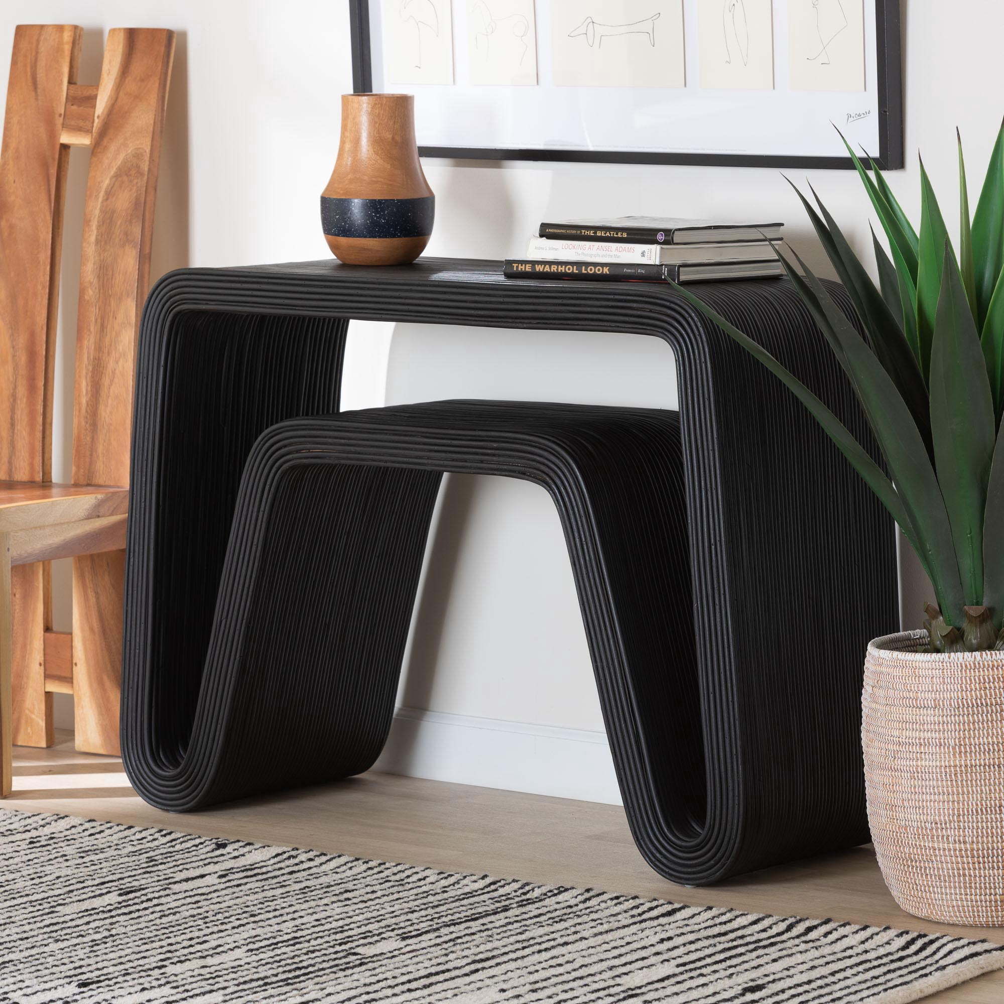 bali & pari Abebi Modern Console Table, Black