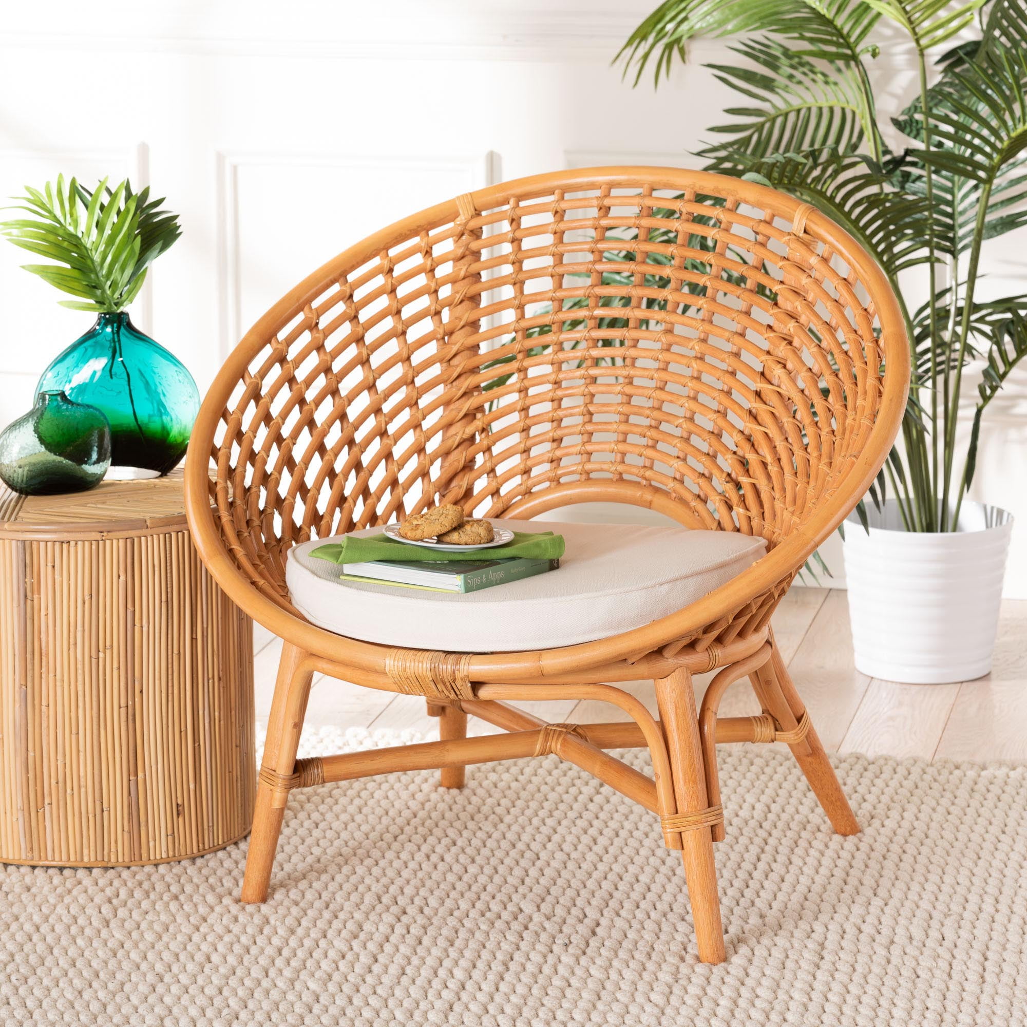 bali & pari Aerin Bohemian Natural Rattan / Fabric/Foam Solid Print Accent Chair, Light honey/White