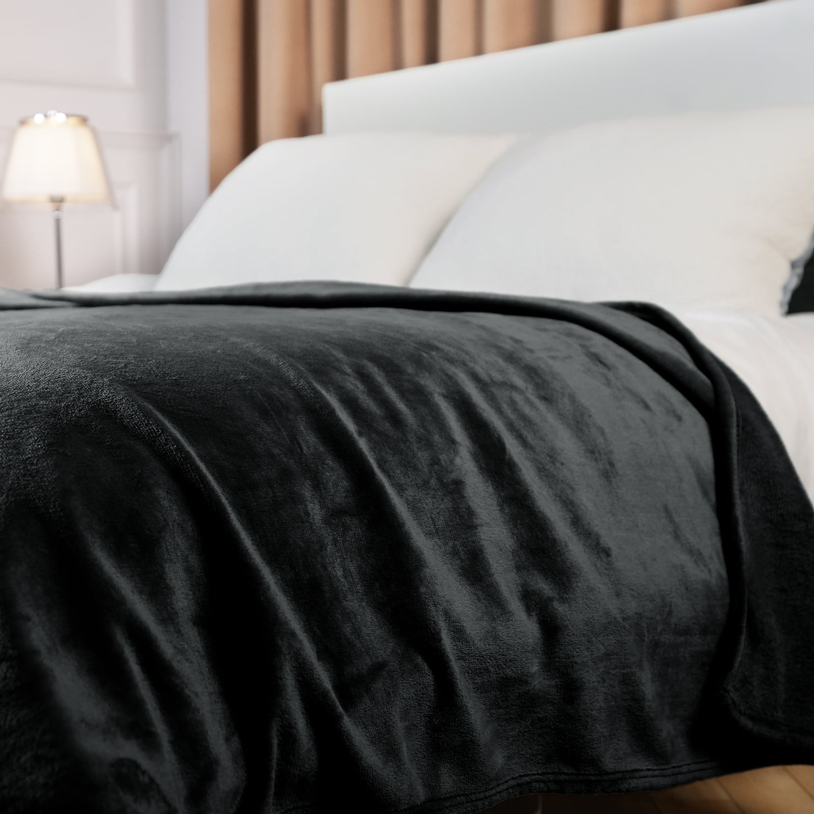 Black and White Super Soft Flannel Fleece Blanket