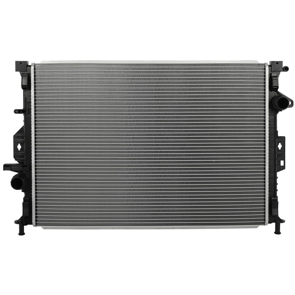cciyu Radiator Fit for 2013-2018 for Ford for Focus Replace OE 13352
