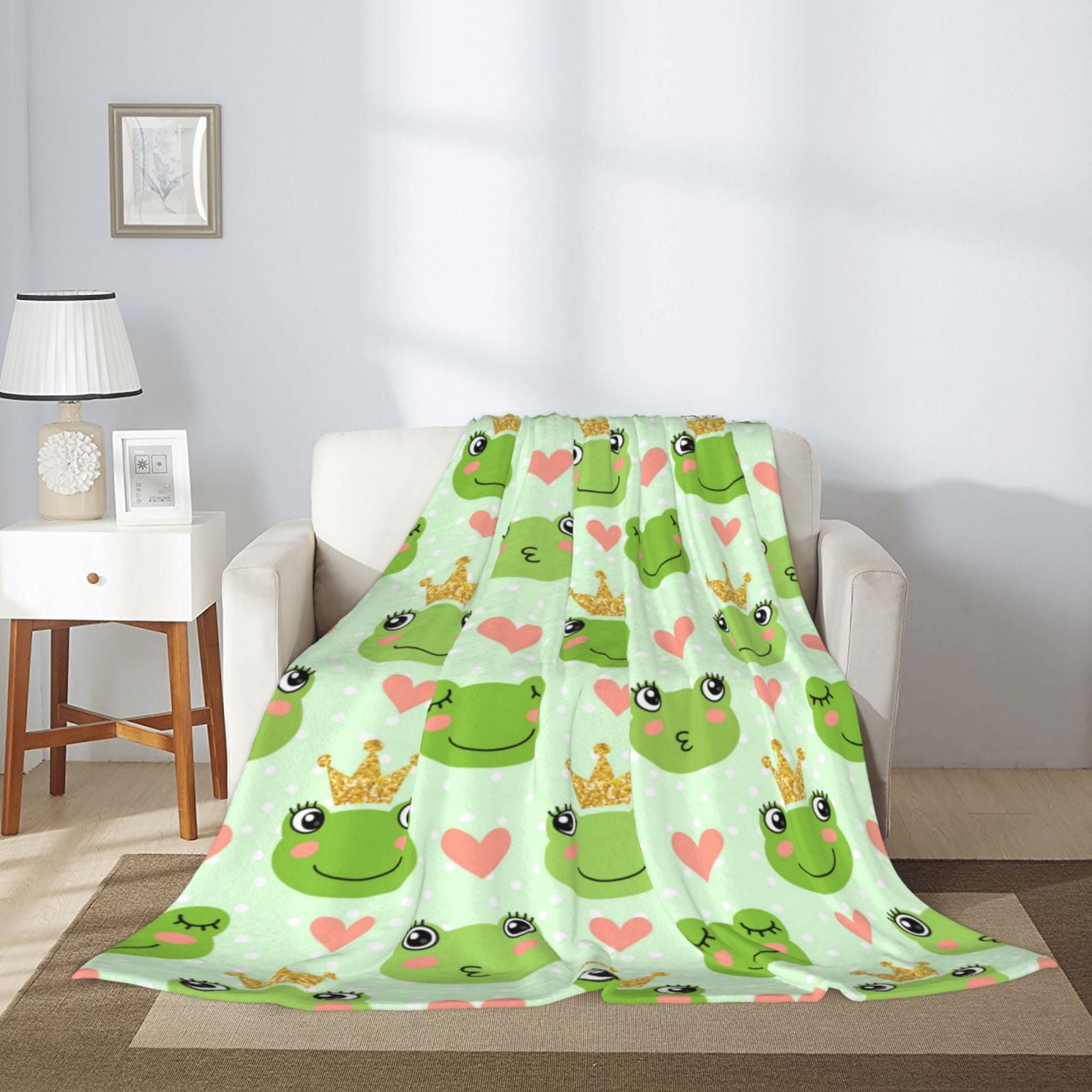 cute frogs crowns dots heart green Throw Blanket for Couch Sofa and Bed