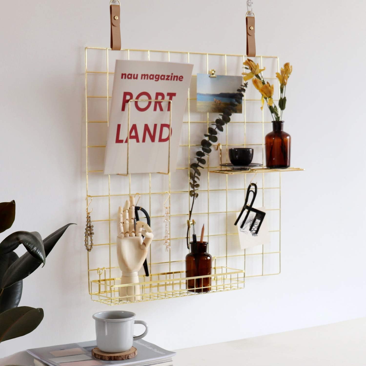 czyyul Gold Grid Basket with Hooks Bookshelf Display Shelf for Wall ...