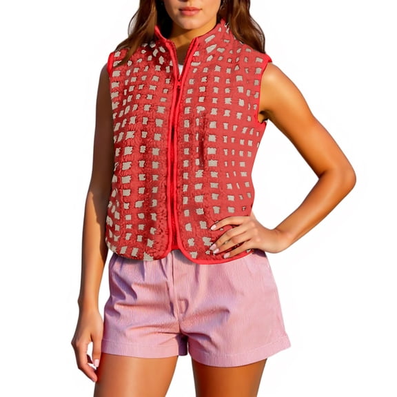 dGslk Sleeveless Lightweight Quilted Vest for Women with Textured Square Pattern Front Zipper Stand Collar Casual Fit Red M