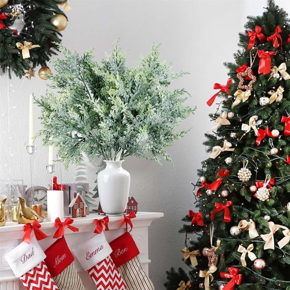 ddioayh Realistic Drop-Resistant Christmas Pine Needle Branches for DIY Holiday Decor, 2-Piece 19-Inch Artificial Greenery Stems for Festive Scene Arrangements