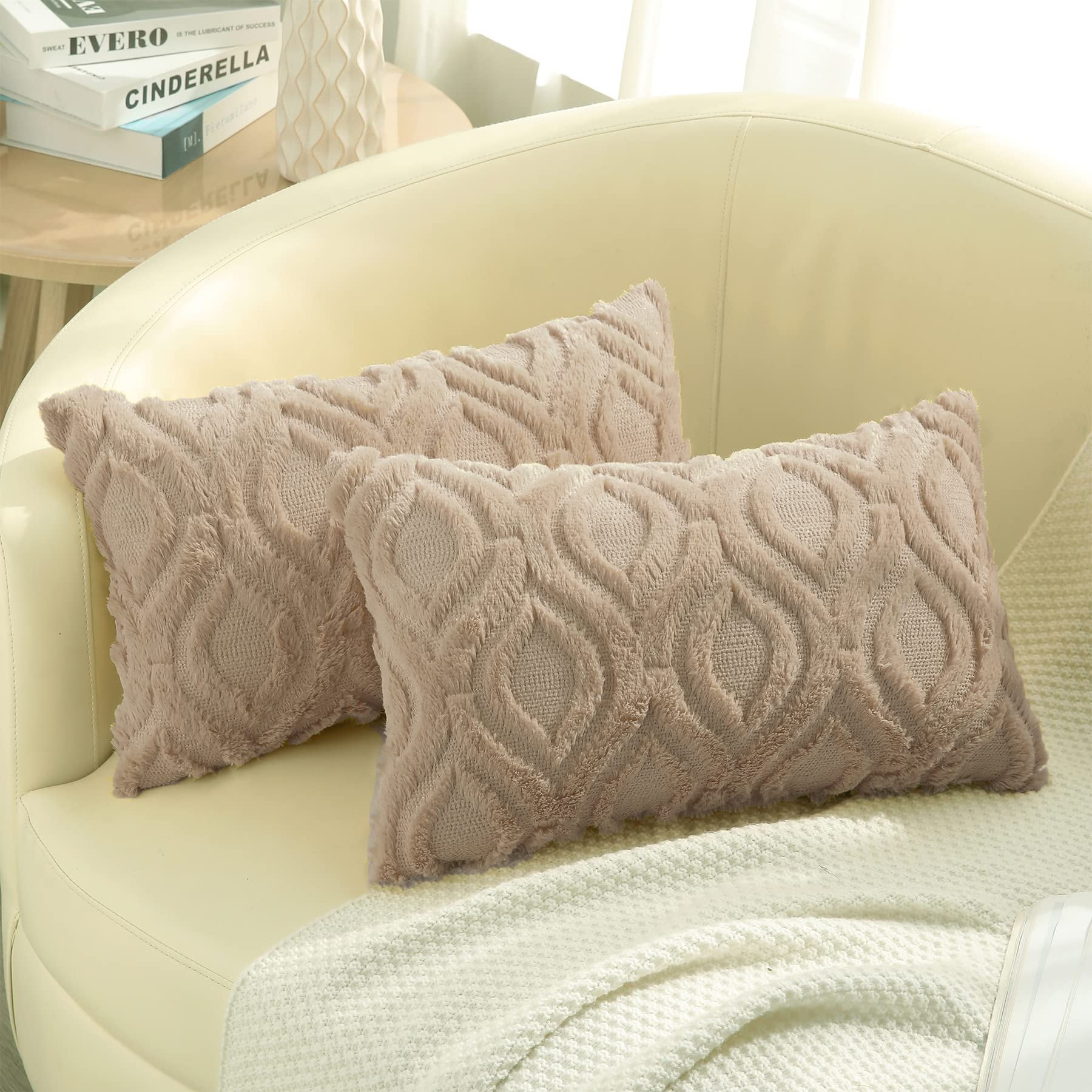 decorUhome Pack of 2 Throw Pillow Covers 12x20, Soft Plush Faux Wool