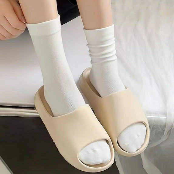 dianhelloya 1 Pair Japanese Style Mid-tube Thick Women Socks Winter Simple Casual Solid Color Sports Socks White
