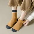 thumbnail image 1 of dianhelloya 1 Pair Mid Calf Socks Contrast Color Moisture Wicking Thickened Stretchy Terry Coldproof Soft Autumn Winter Men Sports Socks Daily Wear Green, 1 of 7