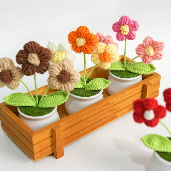 dianhelloya Handmade Crocheted Small Flower Potted Plant Stylish Long-lasting Realistic Yarn Flowers Home Decoration Knitted Bouquet Yellow