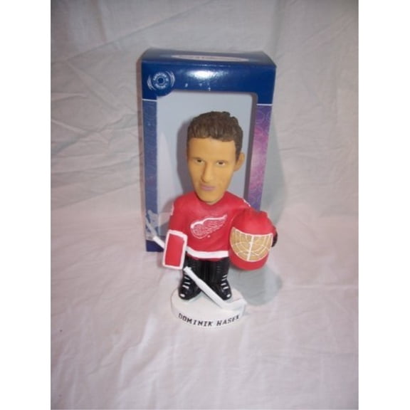 dominik hasek red and black bobbing head by bobble dobble