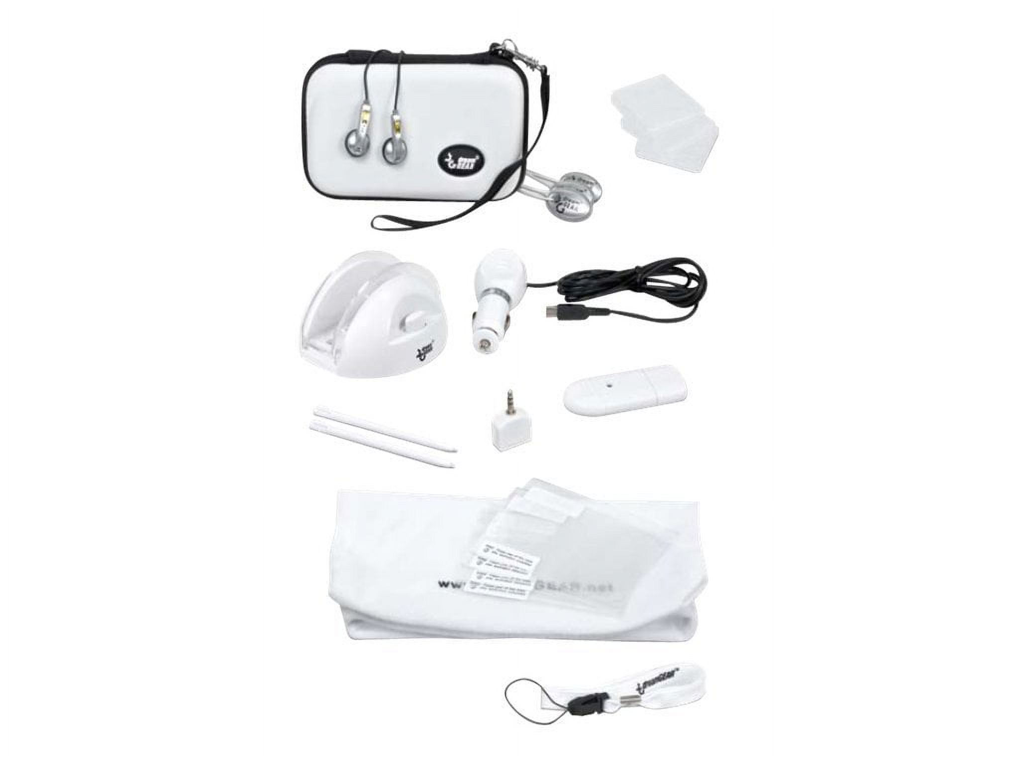 dreamGEAR 18 IN 1 STARTER KIT - Accessory kit for game console - white - for Nintendo DSi - image 1 of 2