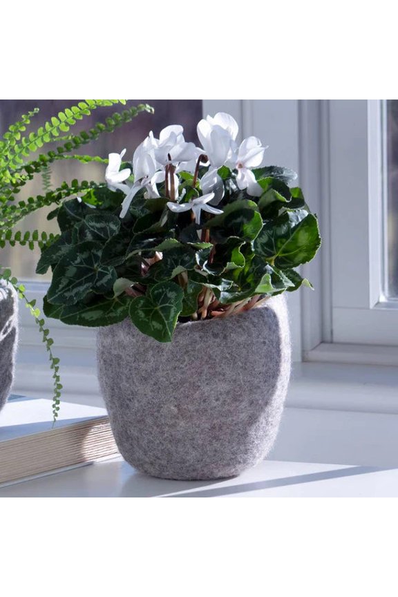 handmade 4 Inch Steel Felt Planter