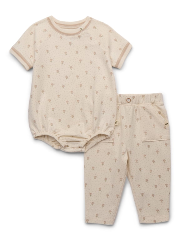 Baby Girl or Boy Newborn Outfit Set, 2-Piece French Terry Bodysuit and Pants with Pockets, Neutral Baby Clothes, Sizes 0M–24M