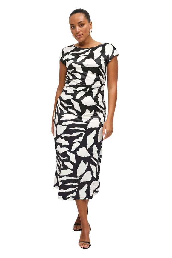 Plus Size Ruched A-Line Knit Midi Dress