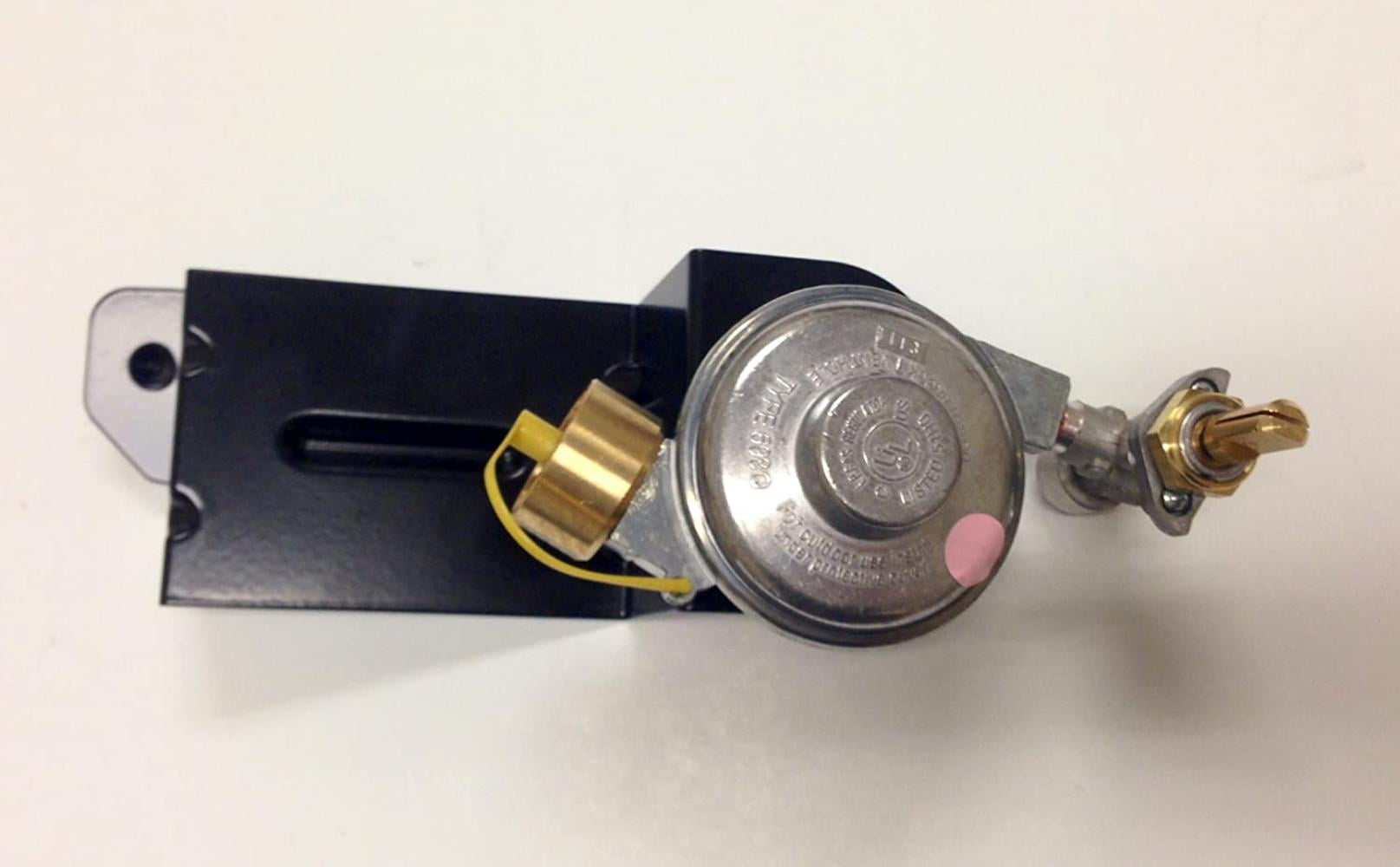 er 64866 Valve and Regulator Assembly for Q1000 Series Grills