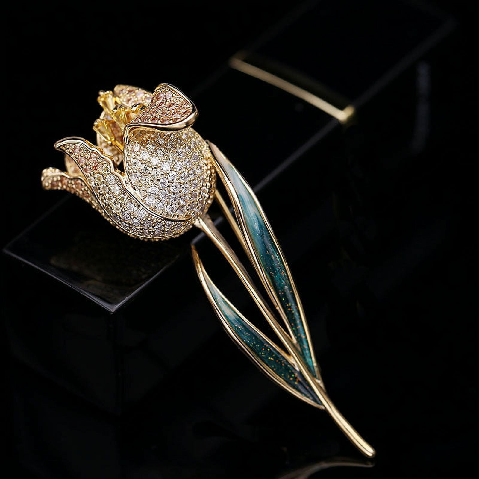 Grandmother brooch deals