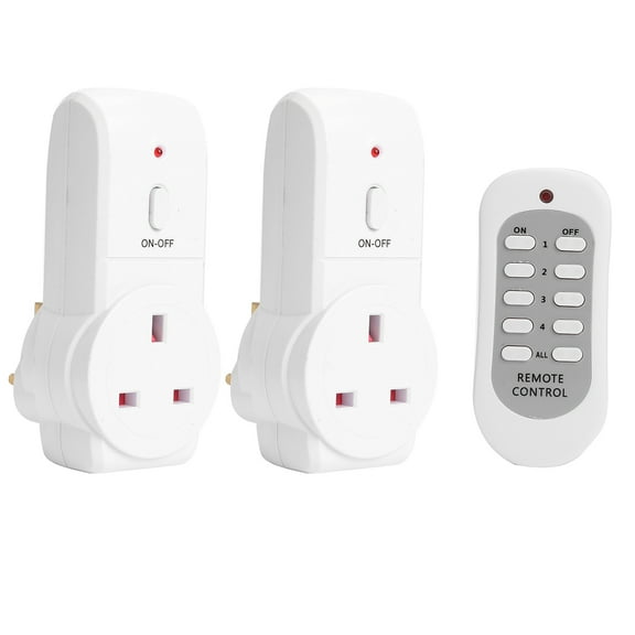 fankhu 2pcs UK Plug Power Outlet Light Switch Socket+1pc Wireless Remote Control