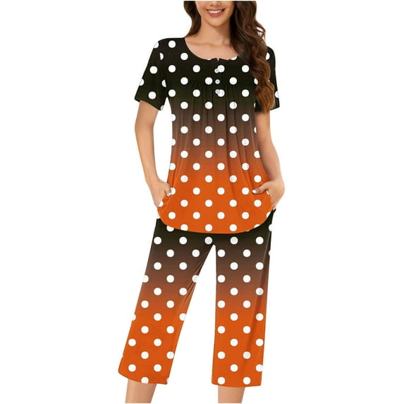 fatyb Women's Capri Pajama Sets Summer Comfy Short Sleeve Tops and Capris Pants Pjs Sleepwear with Pockets