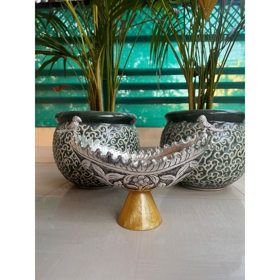 german silver Parrot resting on sides golden yellow resin stand oval bowl for home dcor/ fruits/ gift item