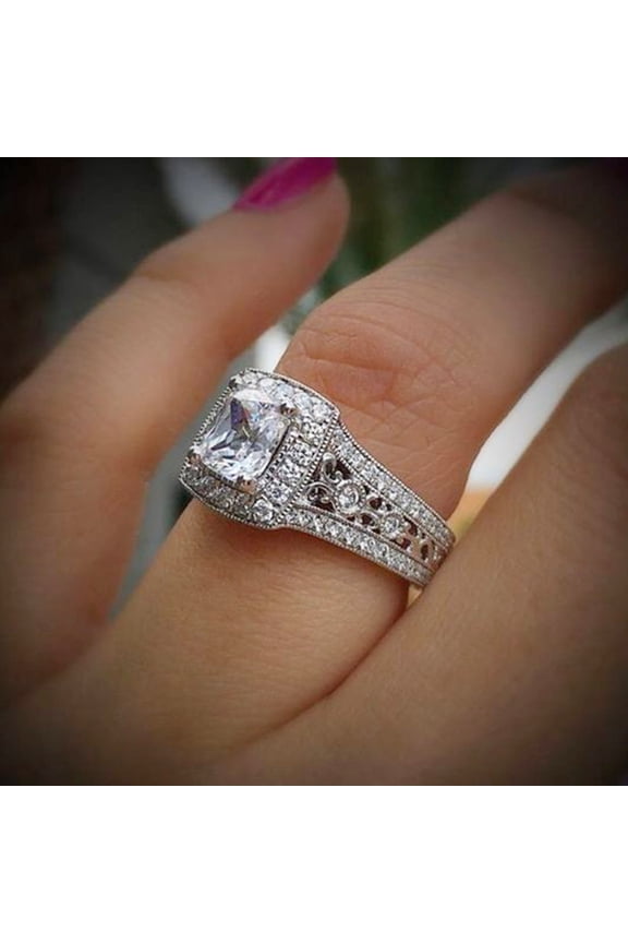 Shiny Bright Luster Copper Women Ring Hollow Embossed Flower Pattern Cubic Zirconia Ring Jewelry