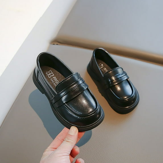 hengsof Kids Timeless Slip On Casual for Everyday Wear, Classic Style Leather Look Flat Soft Sole School Shoes, Comfortable Casual Footwear for Children and Juniors