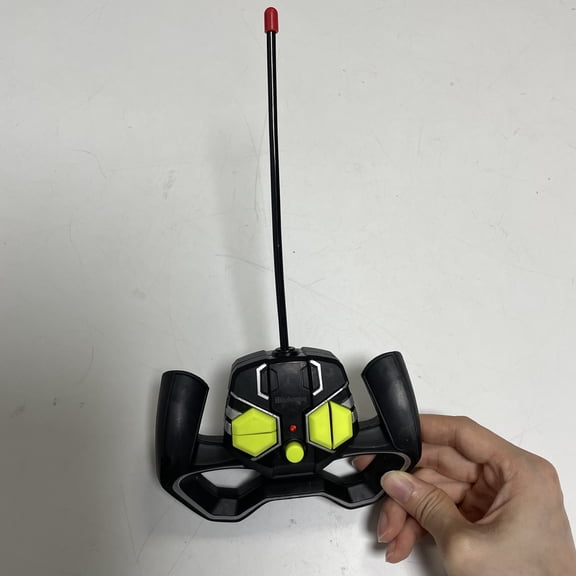 iBiuhome 2.4GHz Wireless RC Controller Ergonomic Remote Control Joystick for RC Cars, Lightweight Gaming Style Design